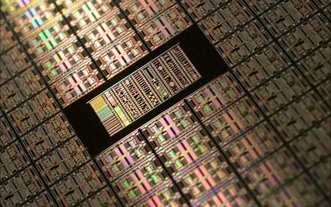 新一代芯片军备竞赛，台积电2025年为苹果量产2nm芯片
