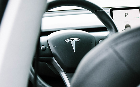 xAI: Musk builds artificial intelligence, Twitter, Tesla ...... All in AI