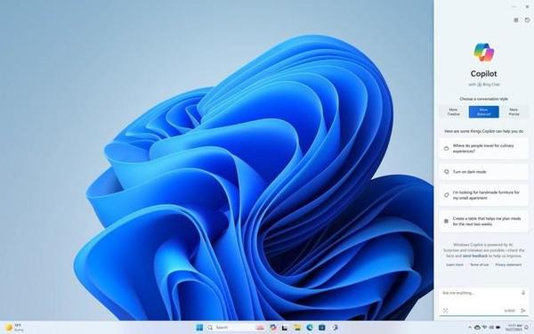 Windows 11 推出更具个性化的体验，加强了人工智能功能